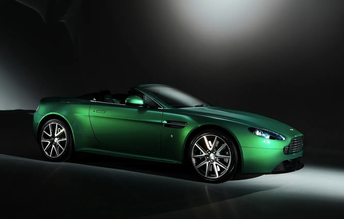 Photo wallpaper greens, background, Aston Martin, Aston Martin, Roadster, convertible, Vantage S Roadster