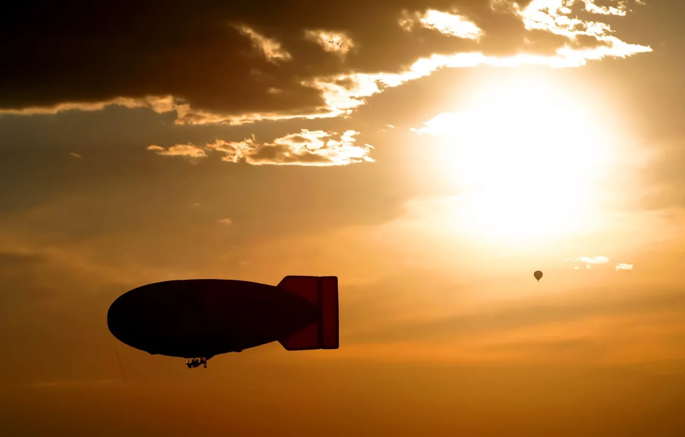 Photo wallpaper Sunset, The sky, The airship
