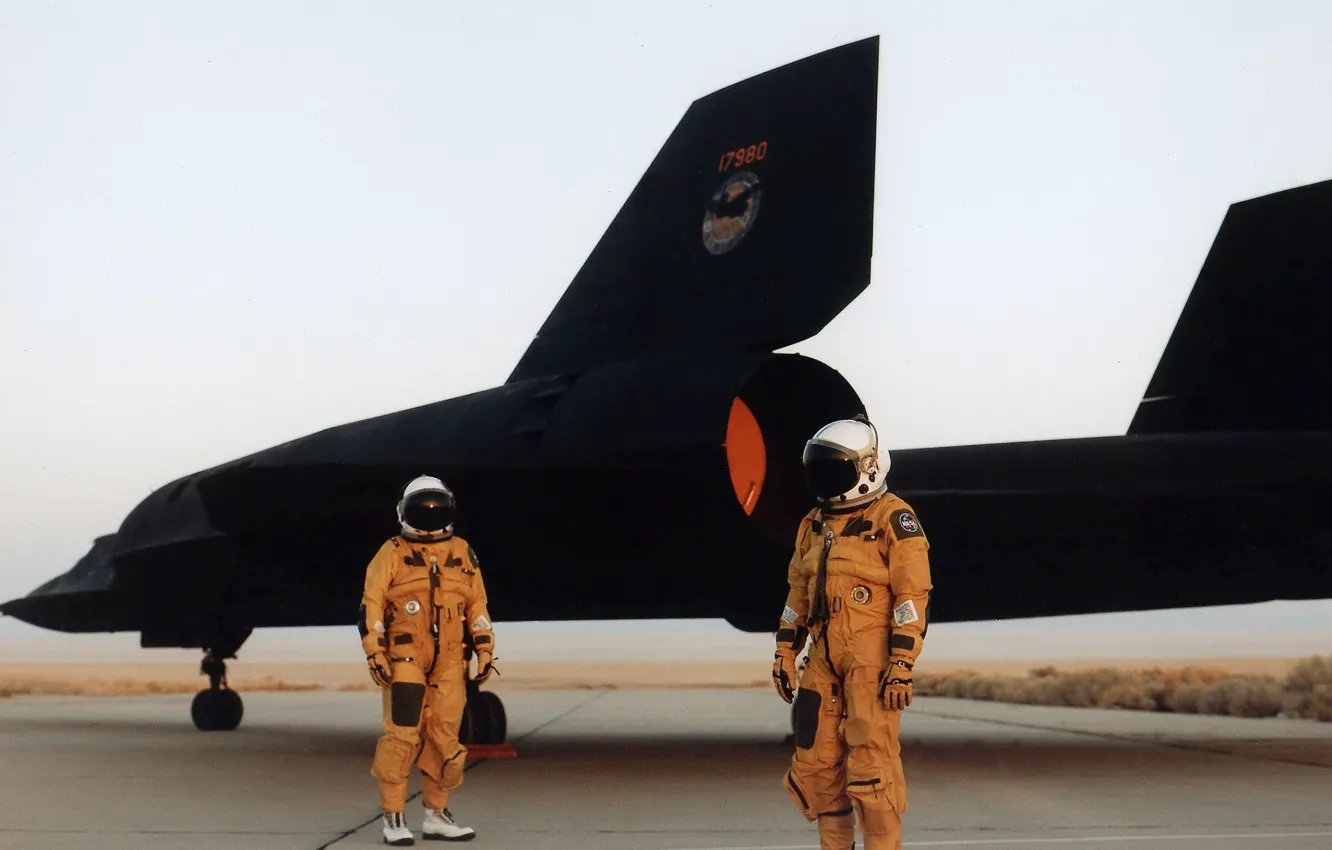 Photo wallpaper helmet, pilot, Lockheed SR-71 Blackbird