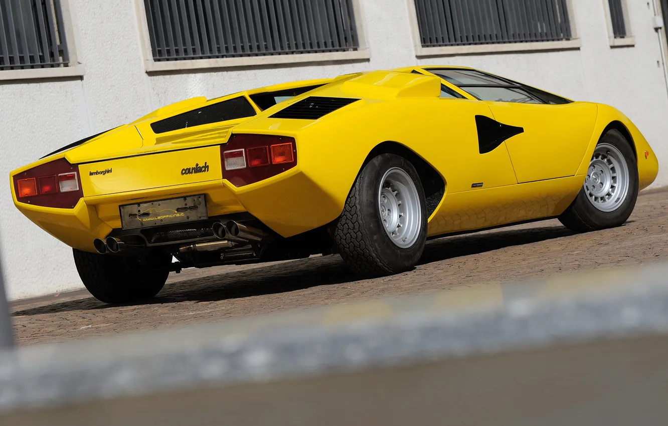 Photo wallpaper yellow, building, Lamborghini, countach lp400, лп400, view Ssali