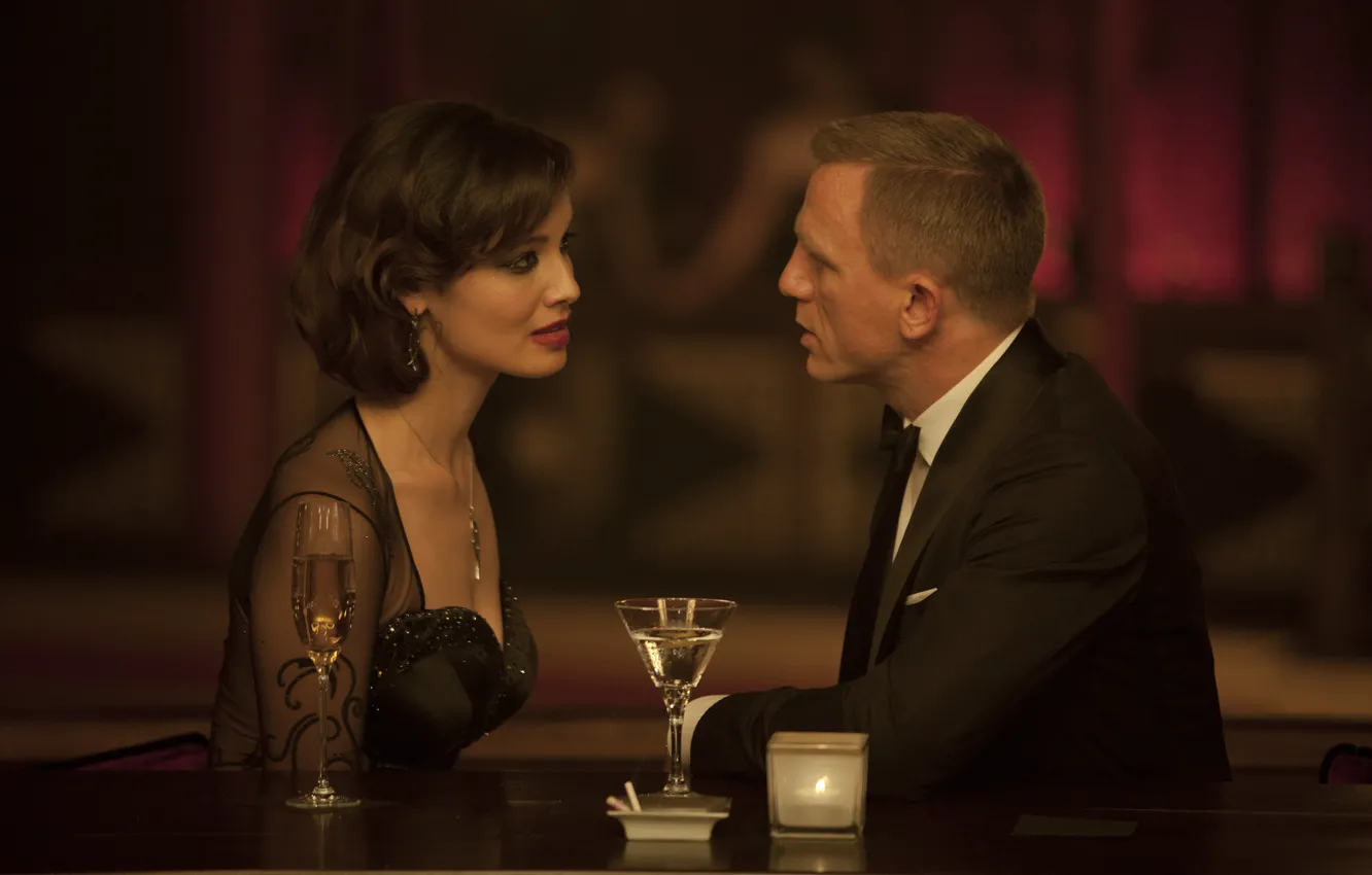 Photo wallpaper bar, Daniel Craig, Skyfall, Bérénice Marlo, 007 Coordinates "Skayfoll", Daniel Craig, Bérénice Marlohe