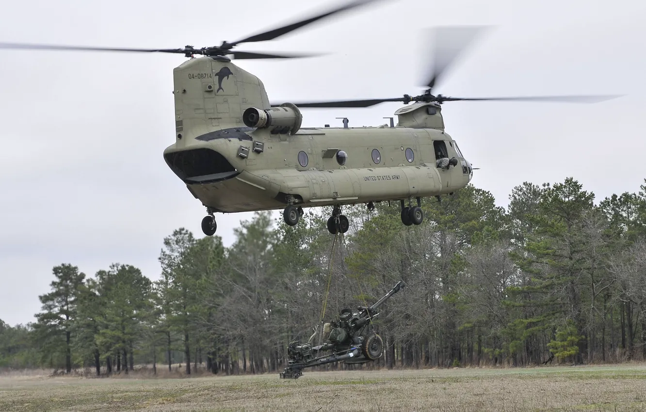 Photo wallpaper helicopter, transport, howitzer, military, shipping, CH-47F, Chinook, M119A3