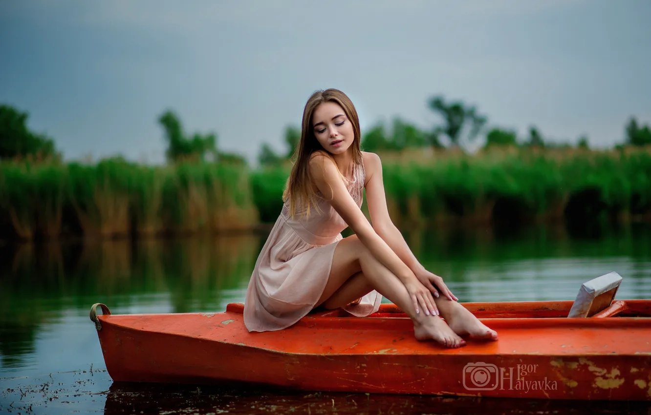 Photo wallpaper nature, pose, the reeds, model, boat, makeup, dress, hairstyle