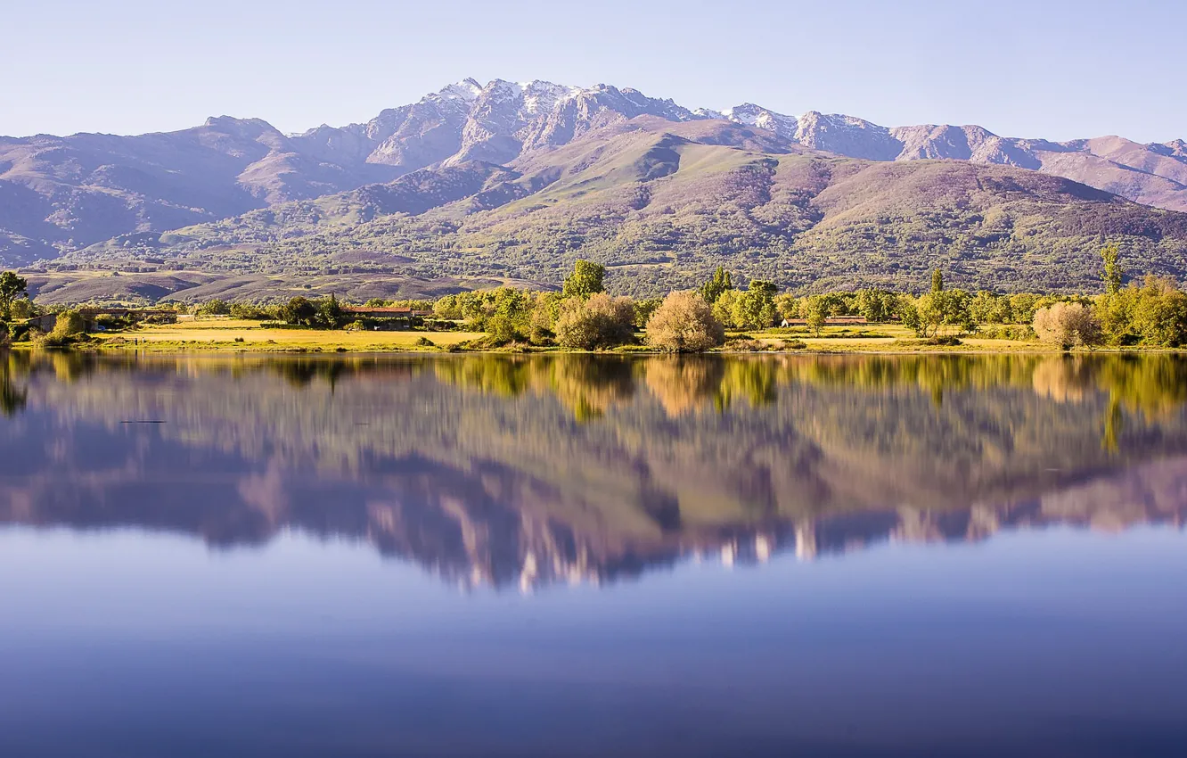 Photo wallpaper mountains, lake, reflection, Spain, Candeleda, Castille and Leon, AVILA