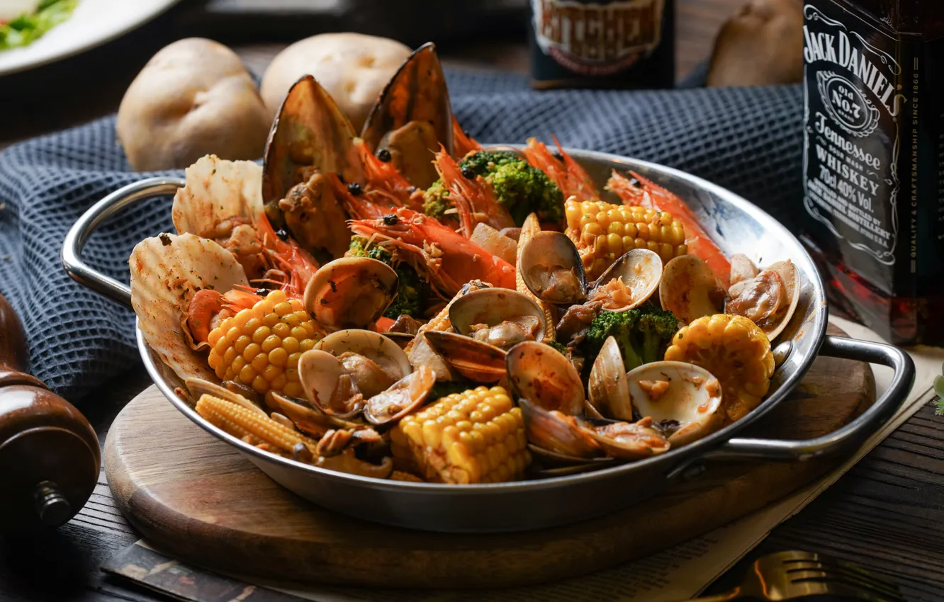 Photo wallpaper corn, seafood, mussels