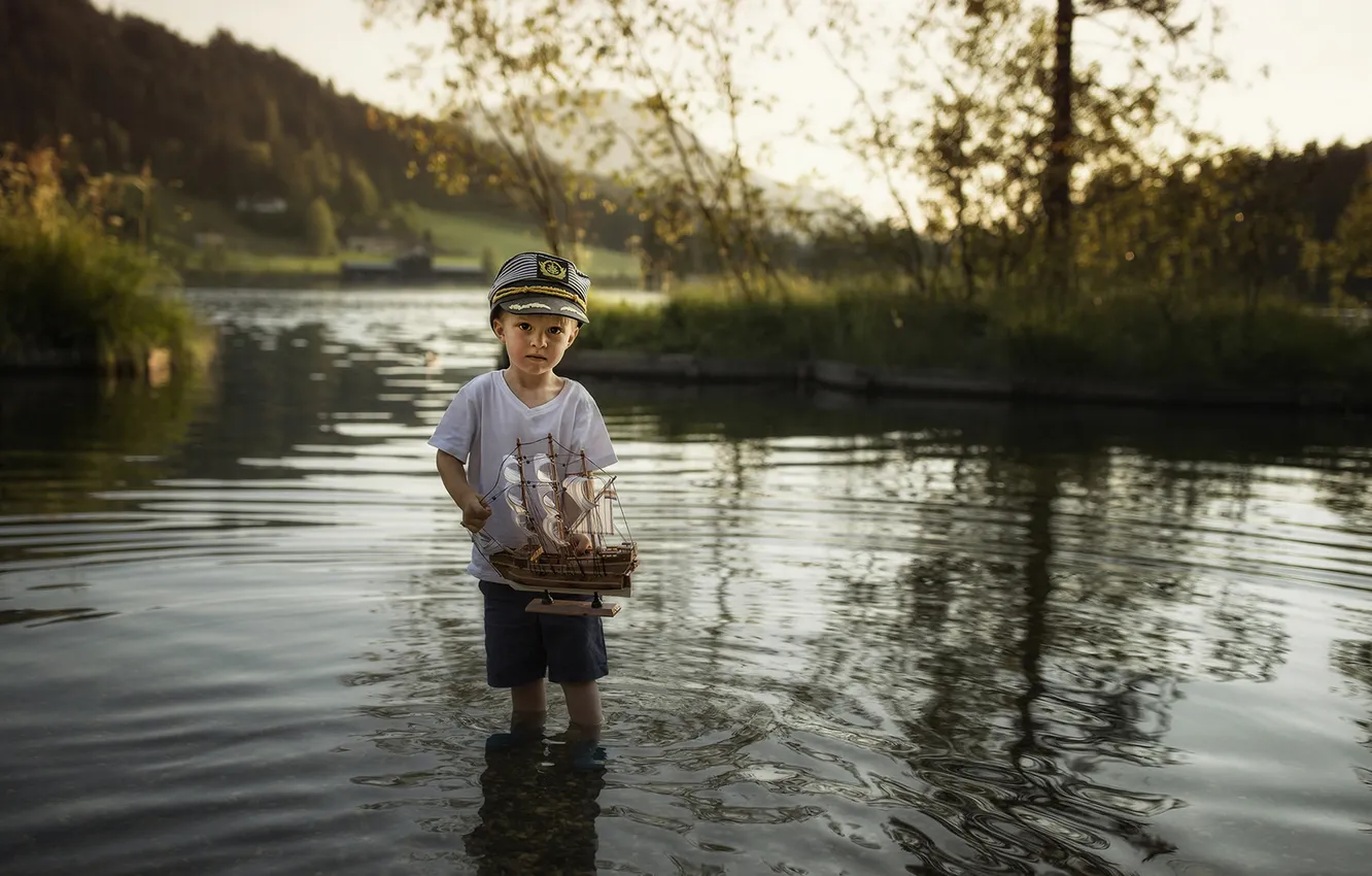 Photo wallpaper children, look, ship, the game, reflection, the sailor, childhood, shore
