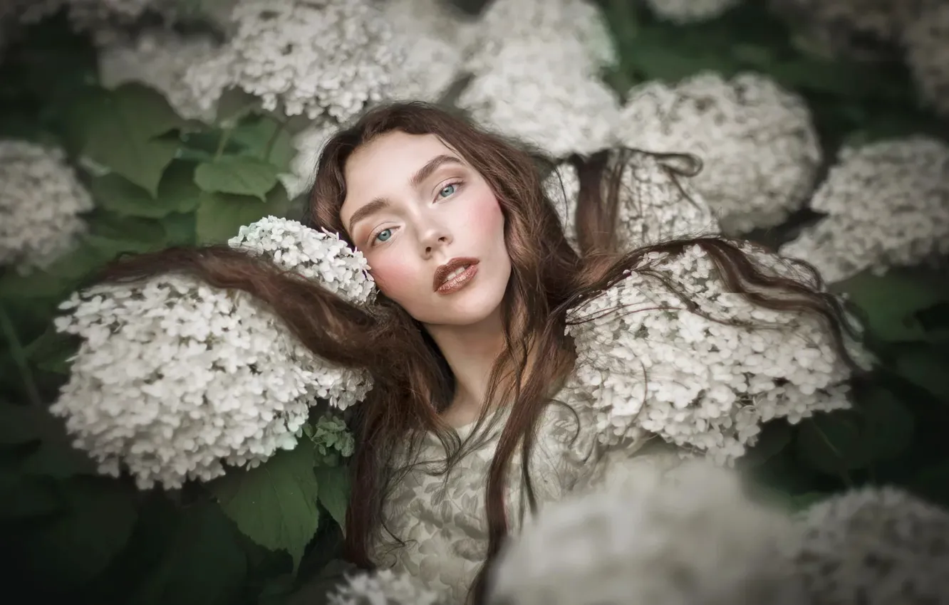 Photo wallpaper girl, flowers, Russia, Paul Kaczmarek, Wroclaw