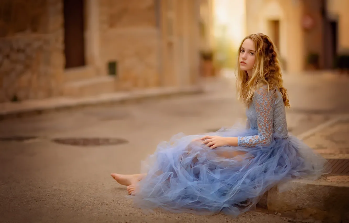 Photo wallpaper the city, street, girl