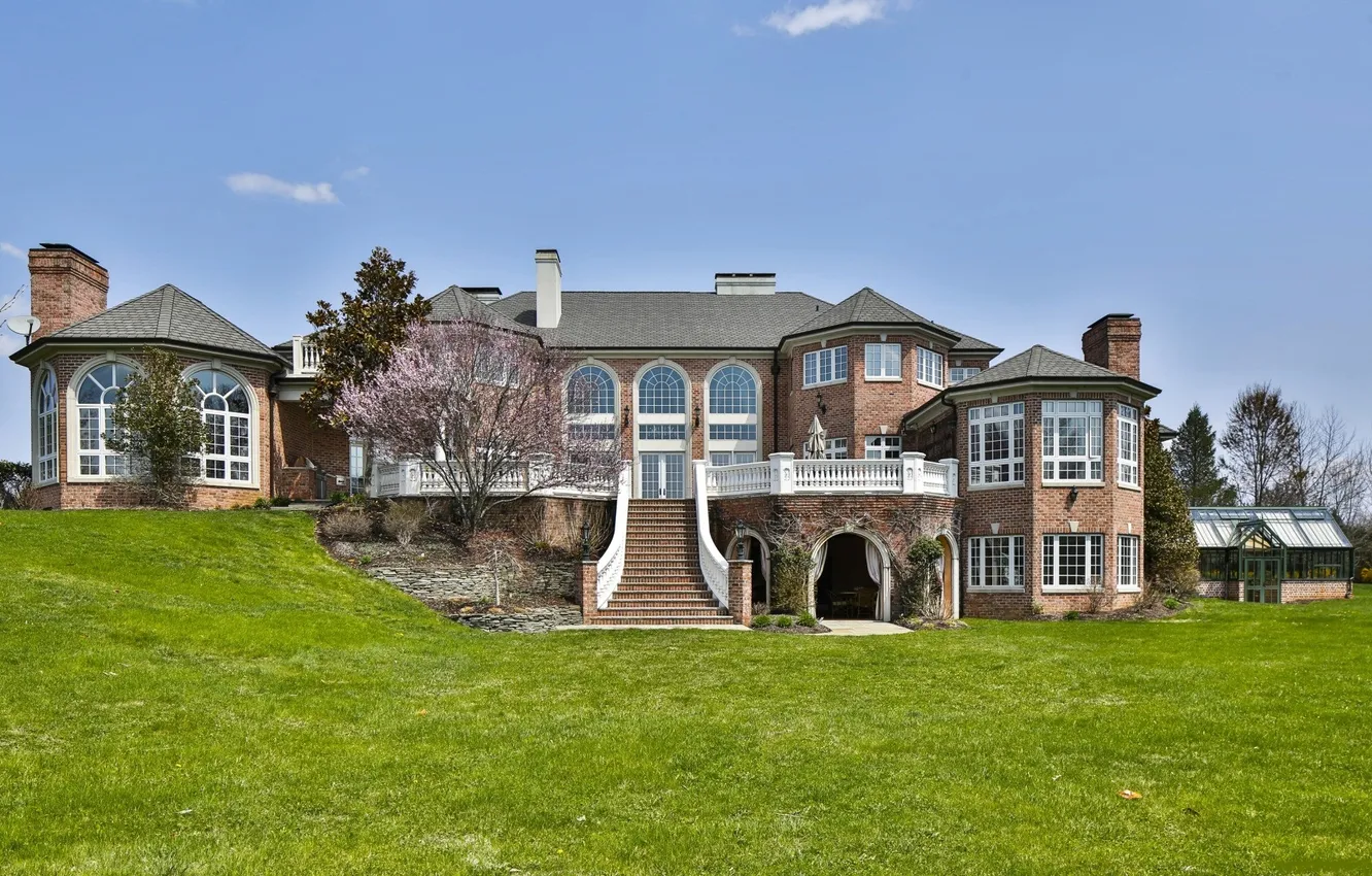 Photo wallpaper the sky, lawn, building, home