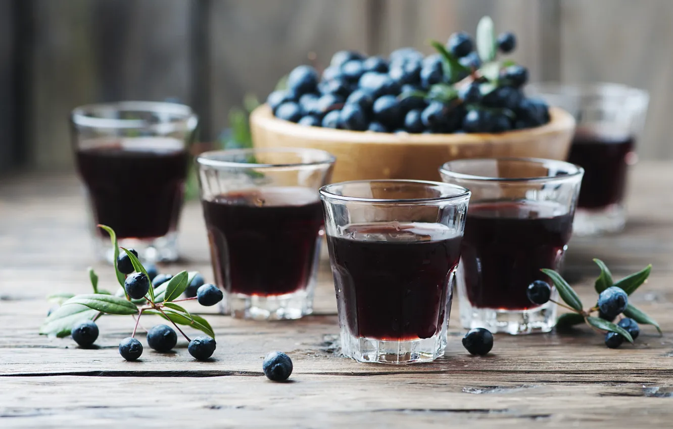Photo wallpaper berries, Board, juice, glasses, drink, bowl, compote