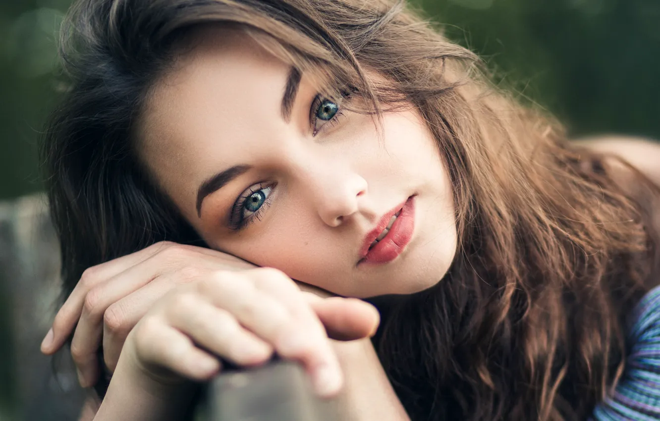 Photo wallpaper close-up, portrait, brown hair, beauty, bokeh, Lilly, Michael Bardt