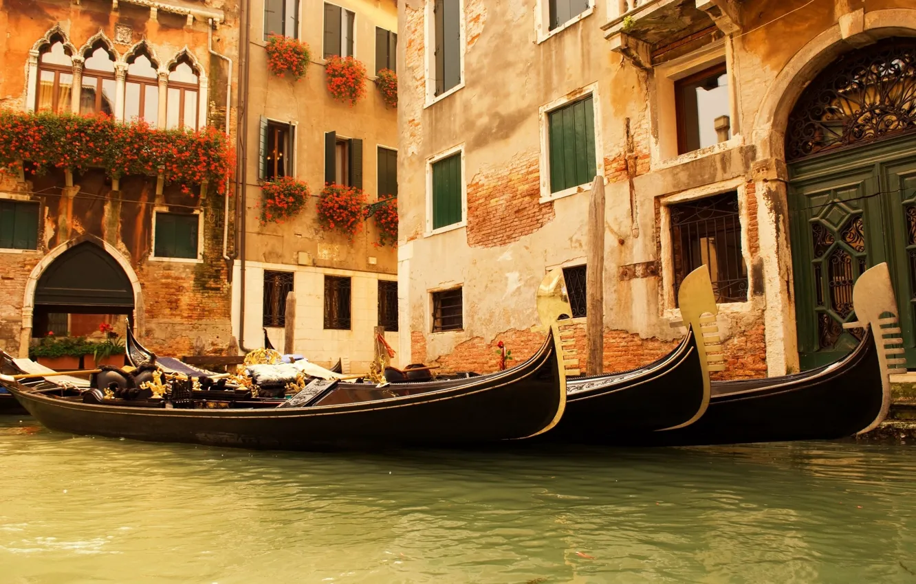 Photo wallpaper water, flowers, Windows, home, Venice, Italy, gondola