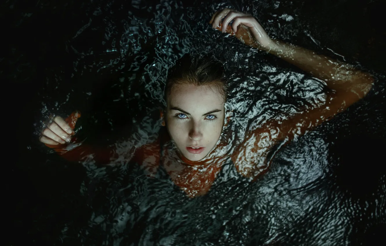 Photo wallpaper girl, in the water, TJ Drysdale, Awaken