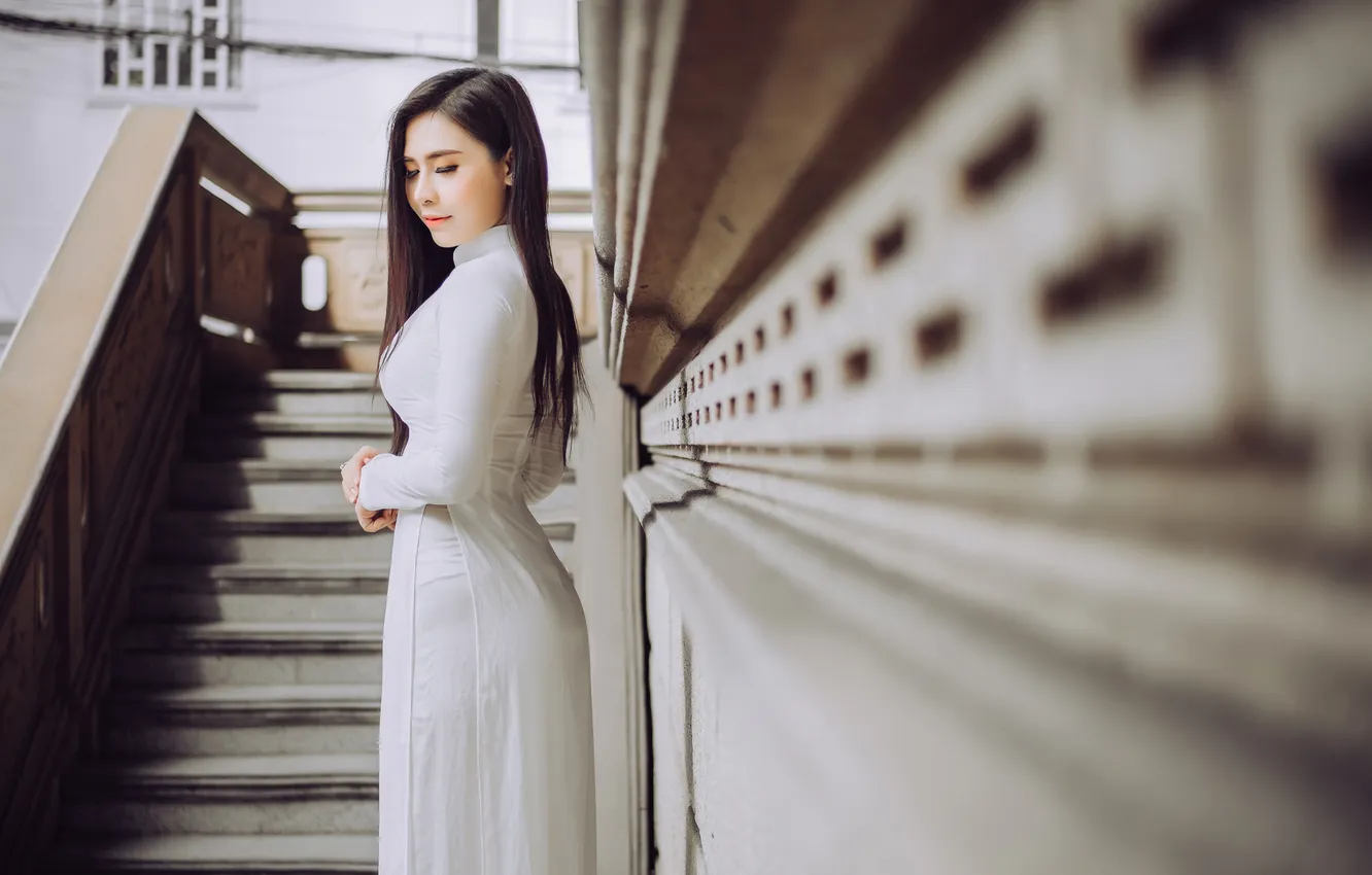Photo wallpaper pose, portrait, figure, hairstyle, makeup, brunette, is, dress
