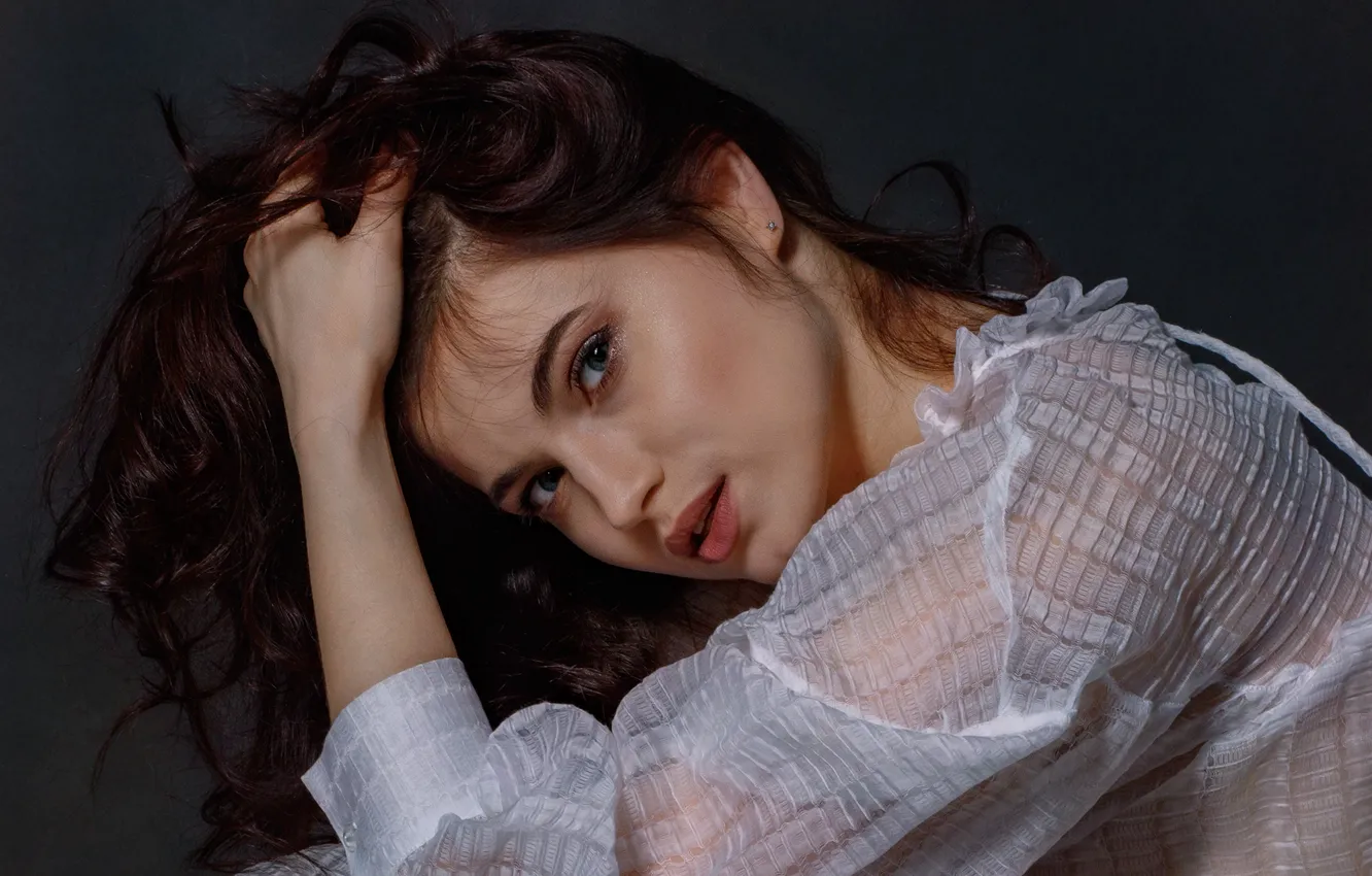 Photo wallpaper look, girl, face, pose, hair, portrait, Victor Uglov