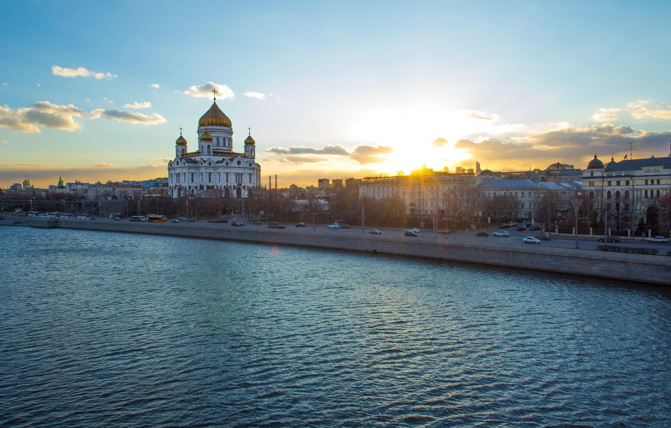 Photo wallpaper the sky, clouds, river, Moscow, temple, Russia, the dome, Moscow