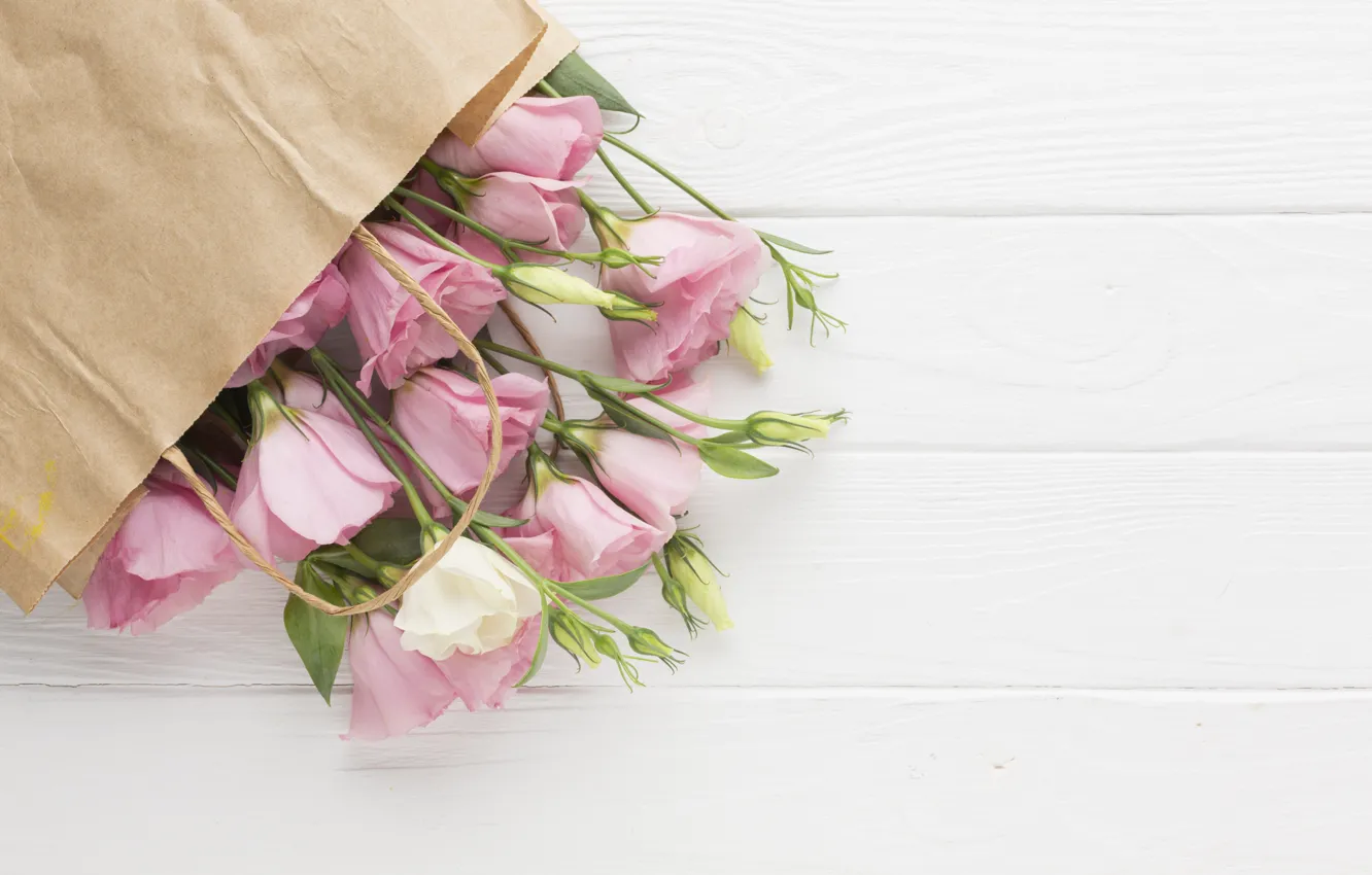 Photo wallpaper bouquet, packaging, eustoma