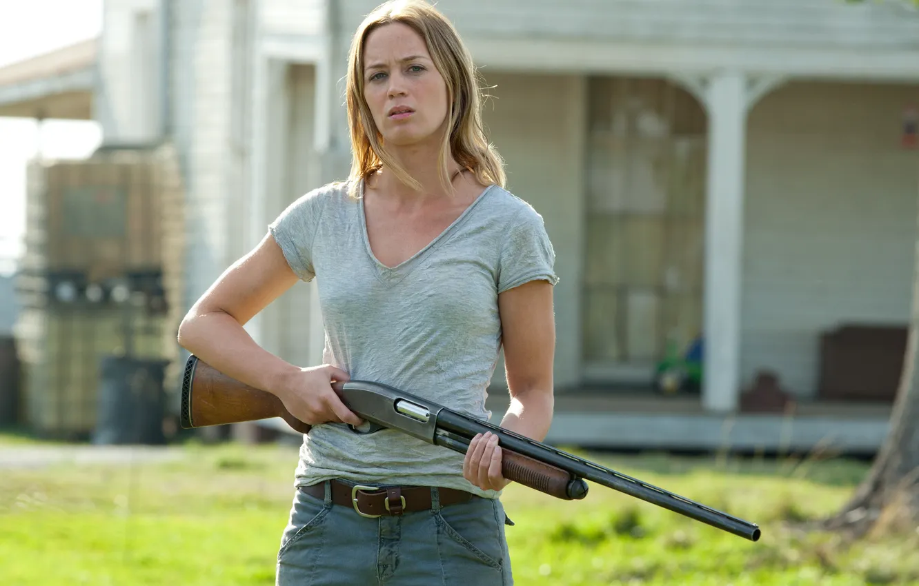 Photo wallpaper look, weapons, Emily Blunt, Emily Blunt, Time loop, Looper
