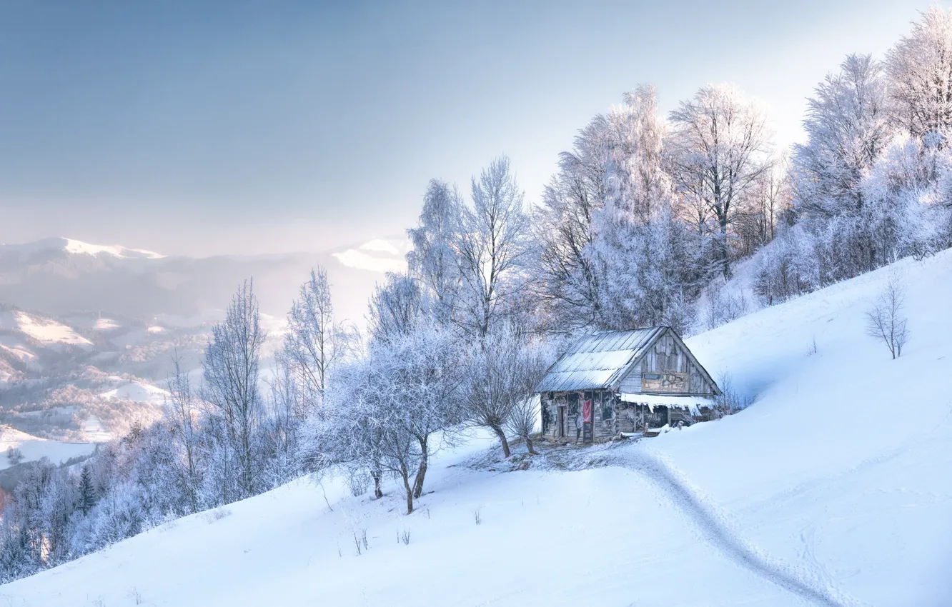 Photo wallpaper snow, mountains, house, space, Romania