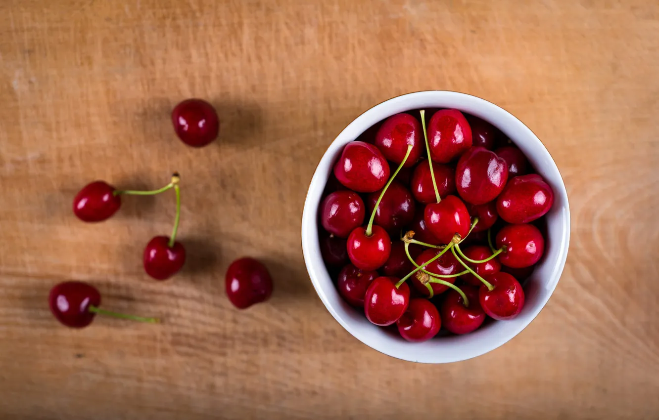 Photo wallpaper cherry, berries, table, background, red, wooden, bowl, placer