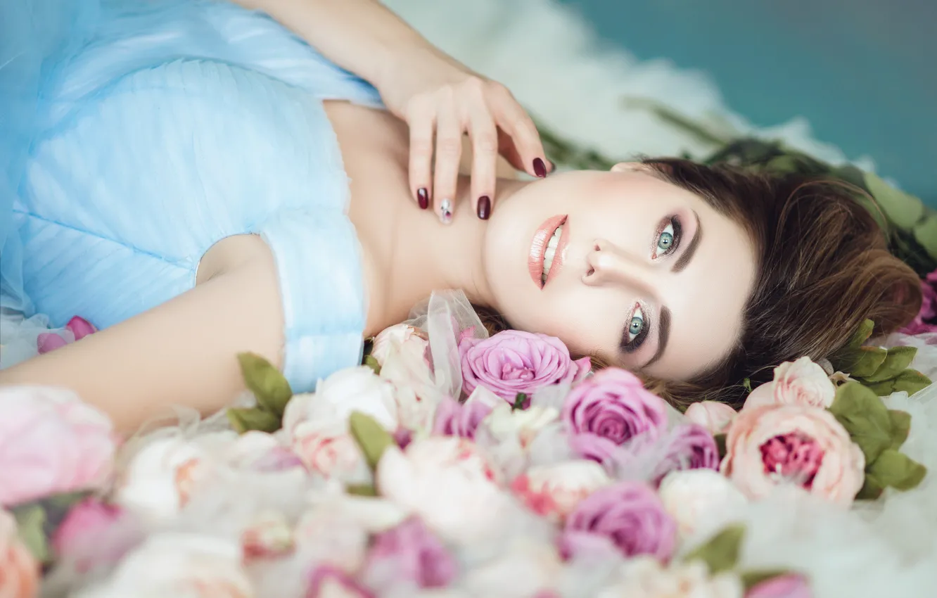 Photo wallpaper look, girl, flowers, face, pose, smile, woman, portrait