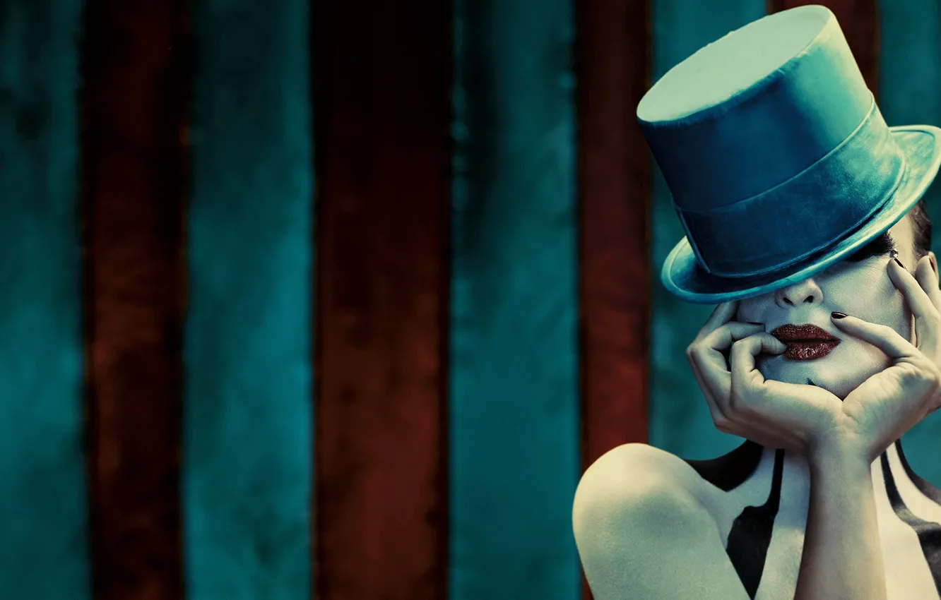 Photo wallpaper girl, background, hat, makeup, American Horror Story, striped background