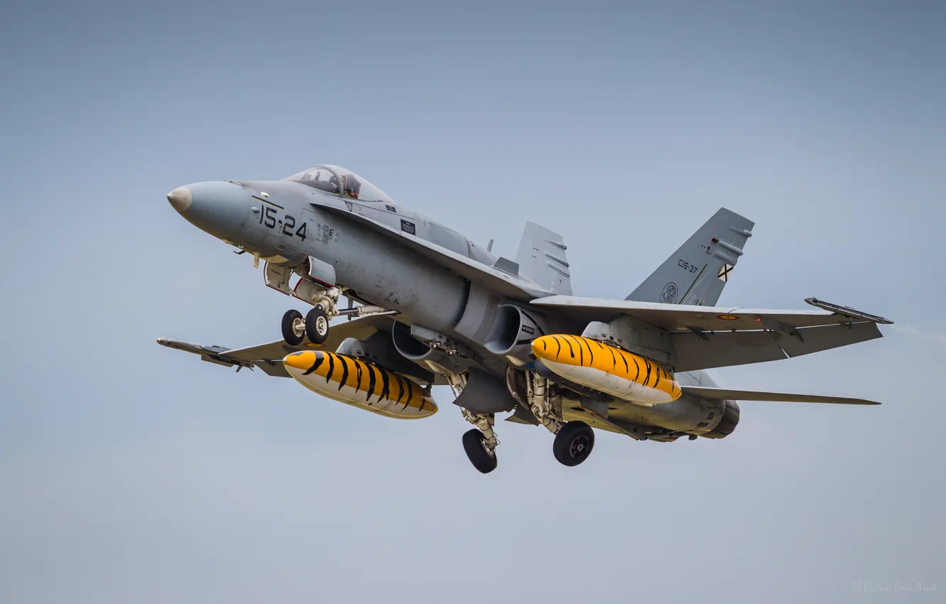 Photo wallpaper fighter, the rise, F/A-18, Hornet, deck, McDonnell Douglas