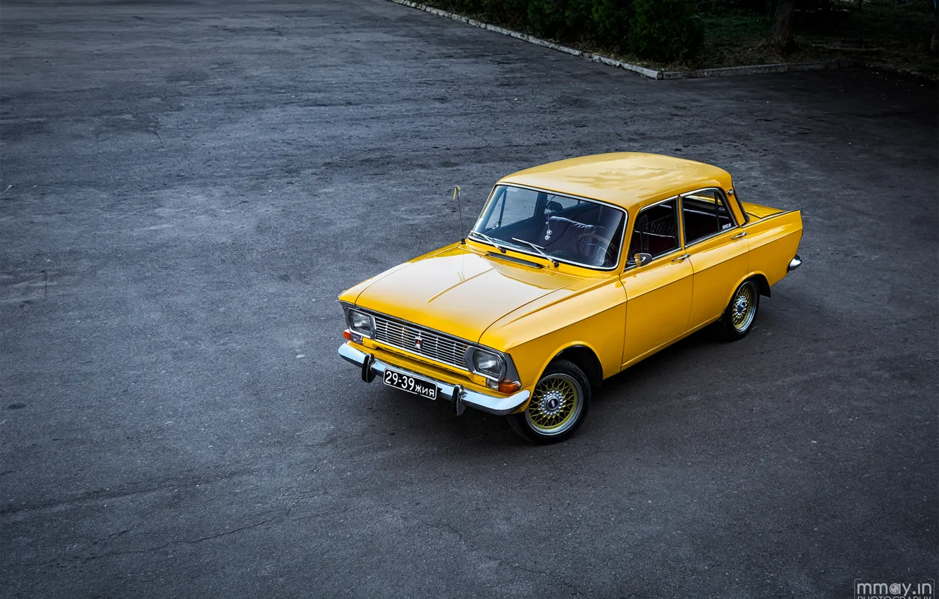 Photo wallpaper machine, yellow, car, 412, Muscovite, AZLK, Mosa