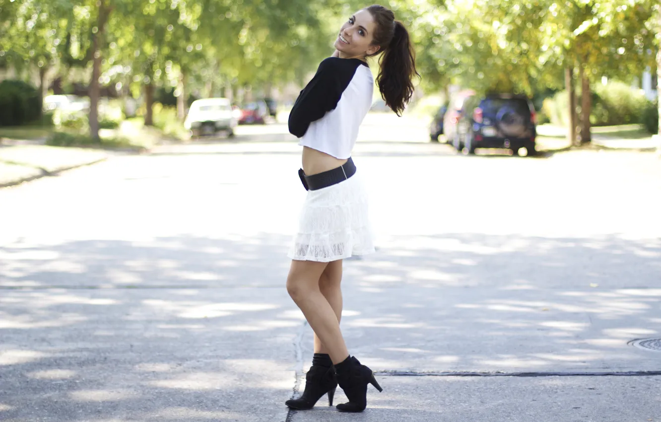 Photo wallpaper look, girl, sexy, brunette, legs, Chelsea Fox, karnatka