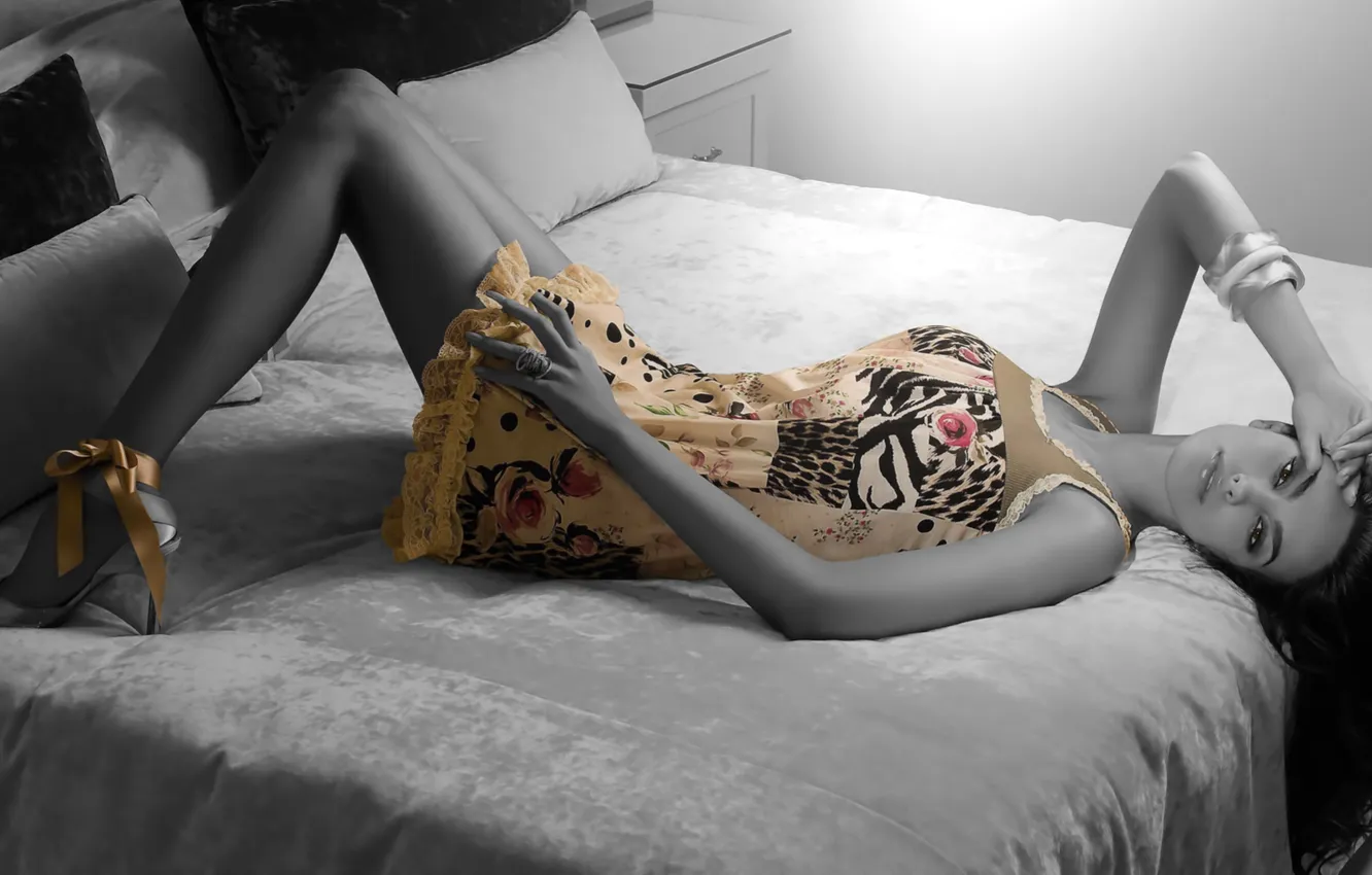 Photo wallpaper look, pose, color, bed, dress, b/W, shoes, tape