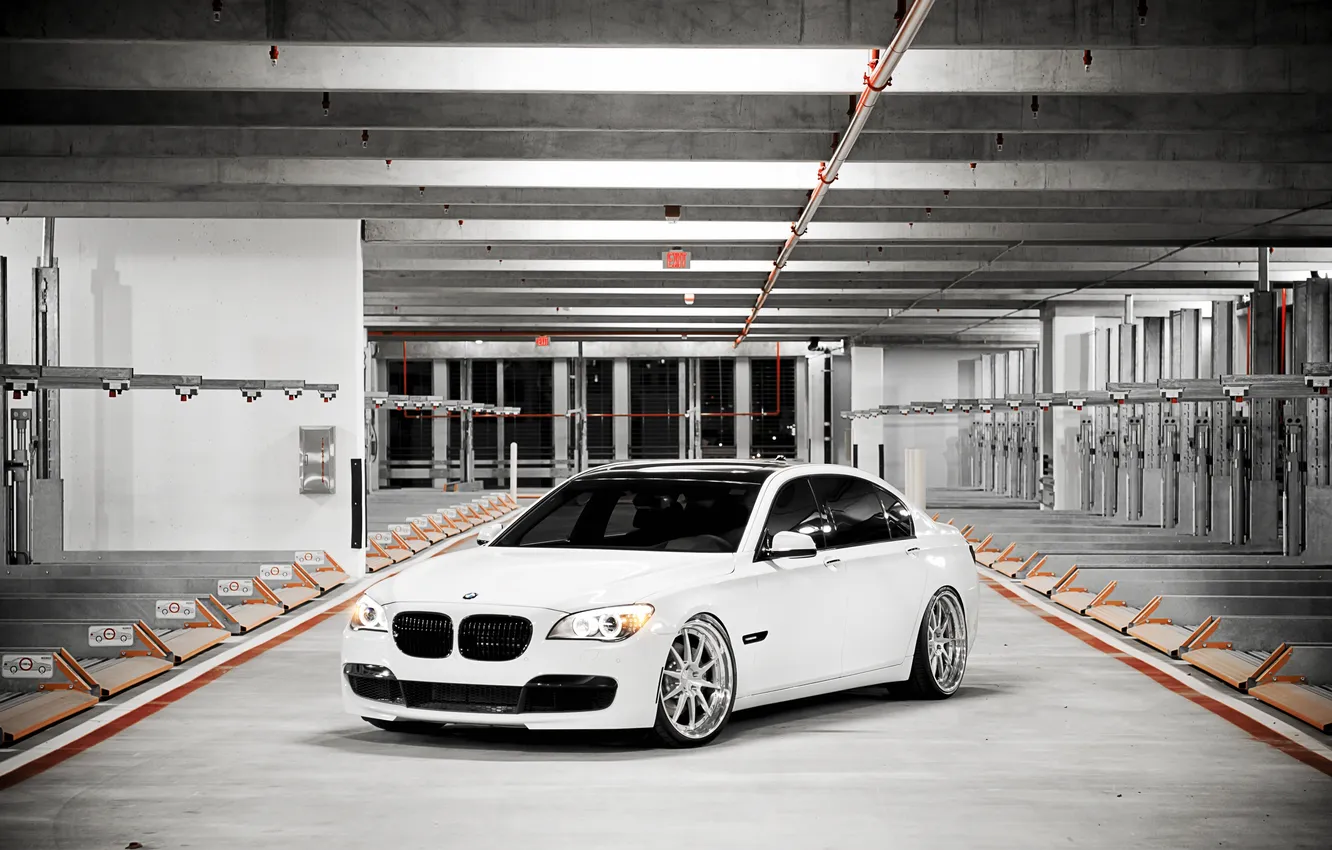 Photo wallpaper City, cars, auto, wallpapers auto, Wallpaper HD, Parking, Bmw 7series, widescrin