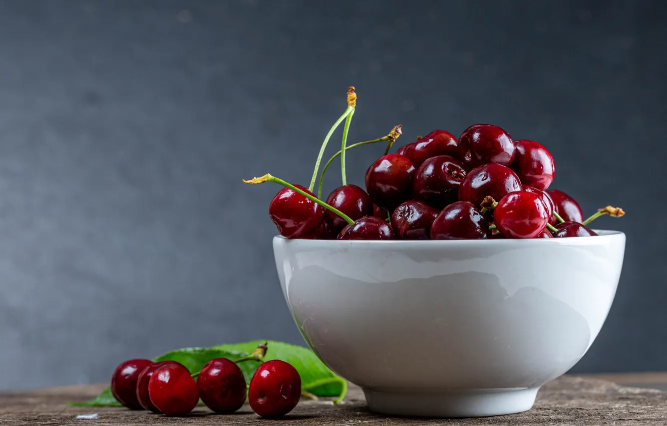 Photo wallpaper cherry, berries, table, background, Cup, white, bowl, fruit