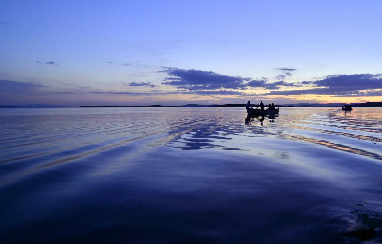 Photo wallpaper river, boat, people, the evening