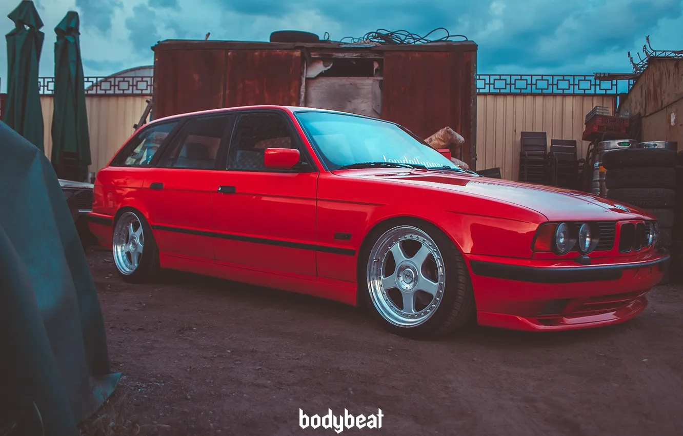 Photo wallpaper bmw, touring, e34