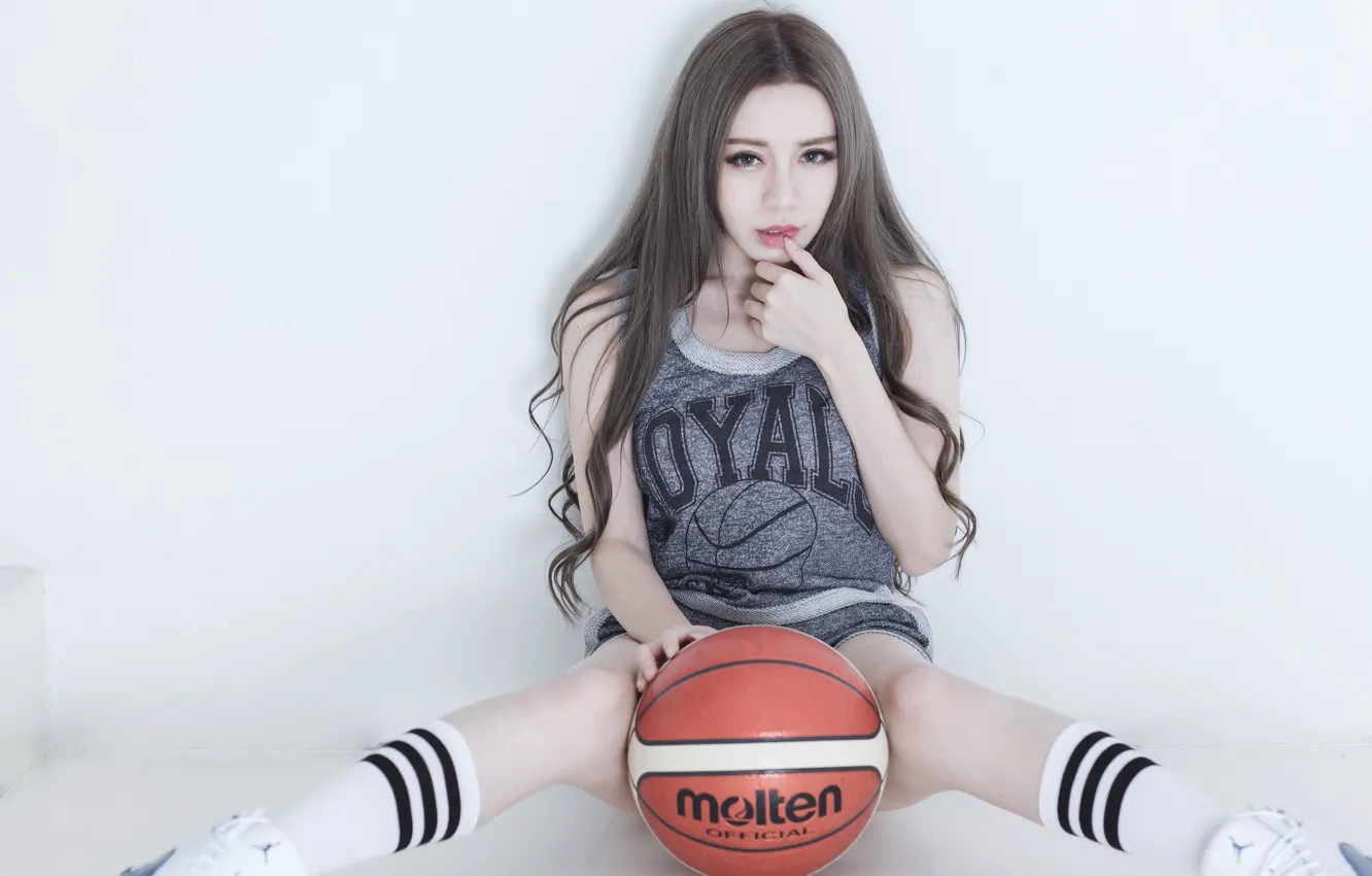 Photo wallpaper face, model, legs, basketball