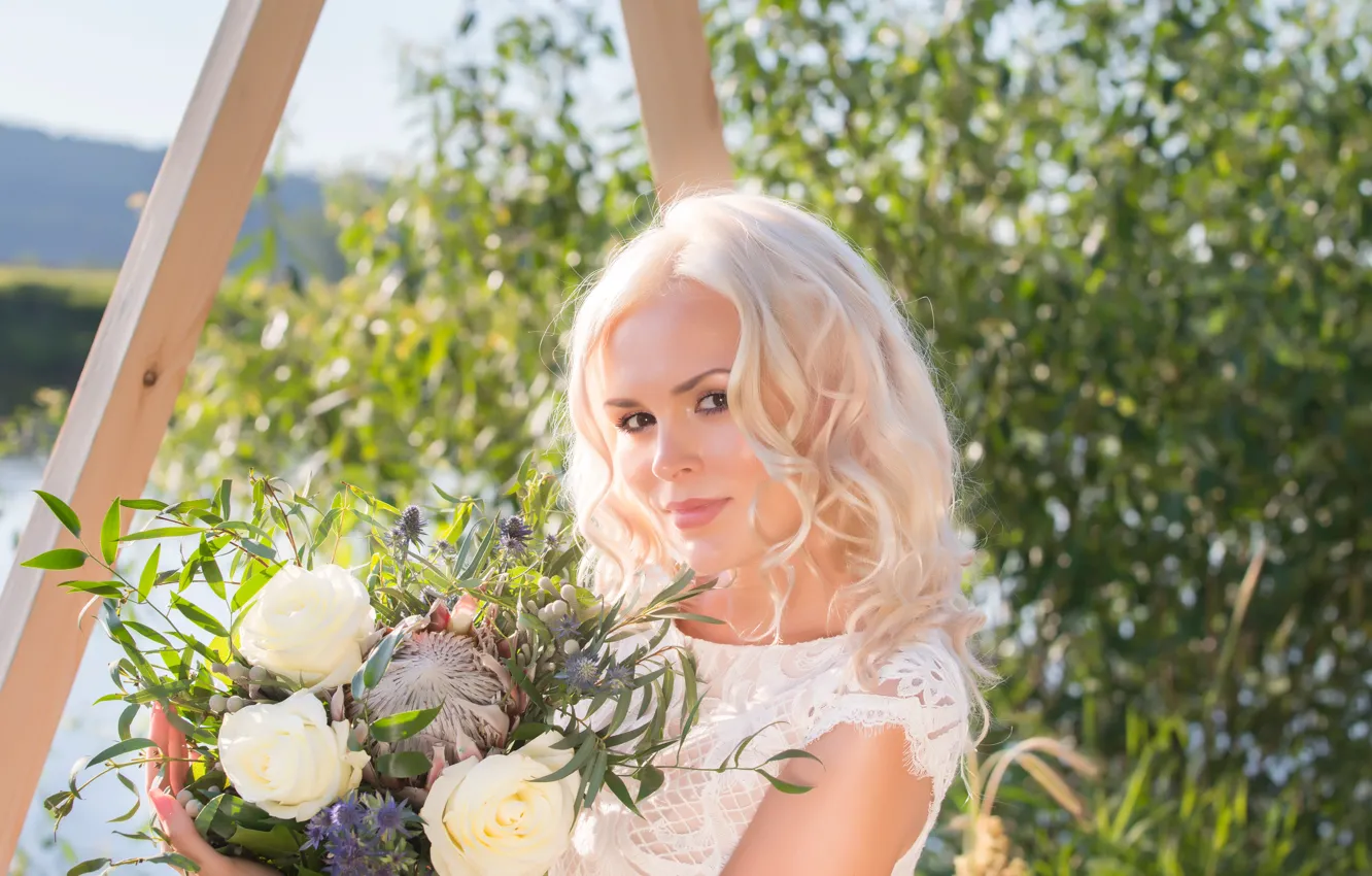 Photo wallpaper simpotichnaya girl, summer portrait, portrait of a blonde, blonde with curls, blonde in the summer, …