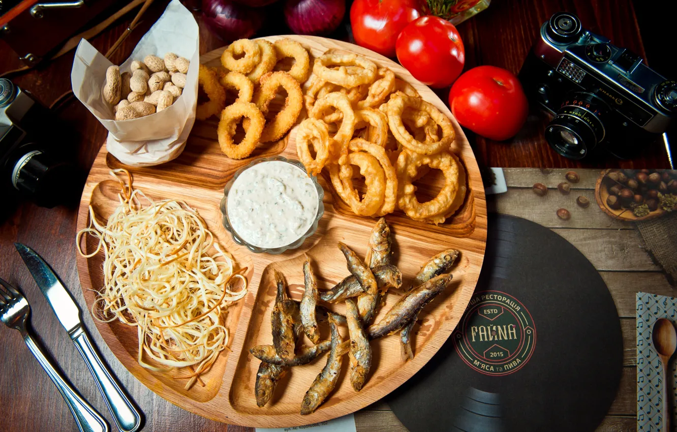 Photo wallpaper fish, cheese, tomatoes, peanuts, appetizer, onion rings
