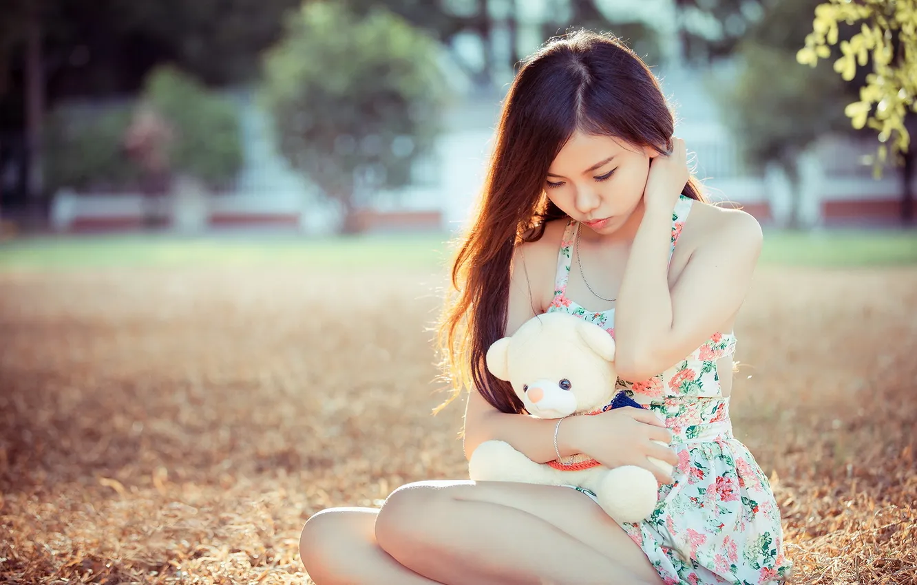 Photo wallpaper look, girl, mood, bear, Asian
