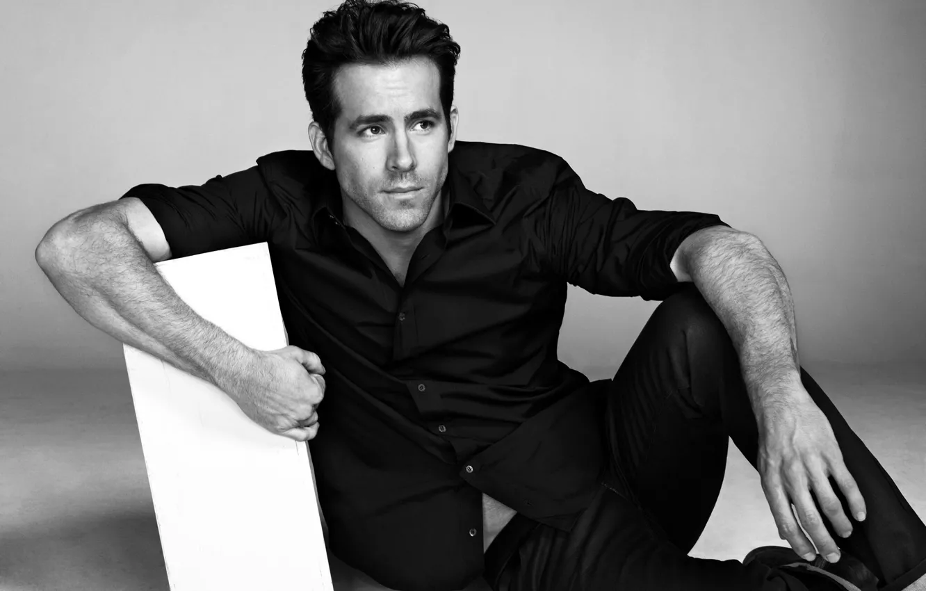 Photo wallpaper actor, black and white, male, shirt, Ryan Reynolds, Ryan Reynolds
