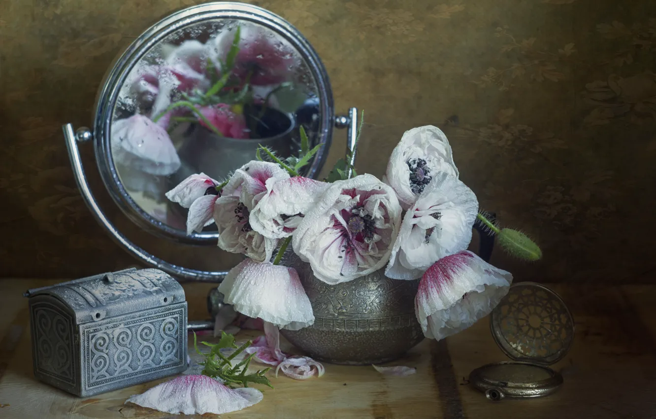 Photo wallpaper water, drops, flowers, Maki, mirror, box, vase