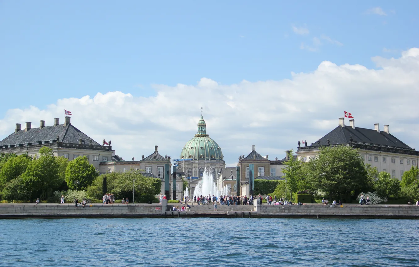 Photo wallpaper garden, Denmark, fountain, attraction, Queen, Royal, Denmark, Baltika