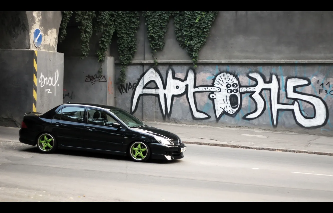 Photo wallpaper Mitsubishi, Lancer, graffiti, Dropped and Clean
