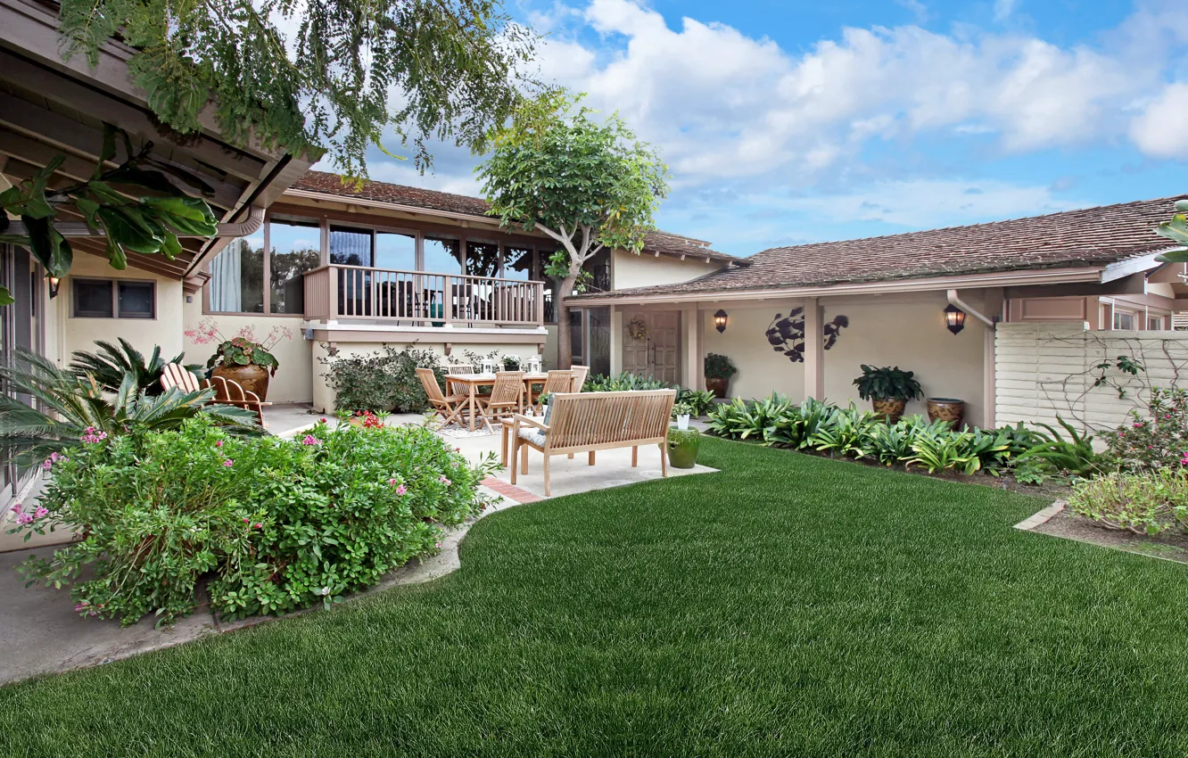 Photo wallpaper the city, photo, lawn, home, CA, USA, mansion, the bushes