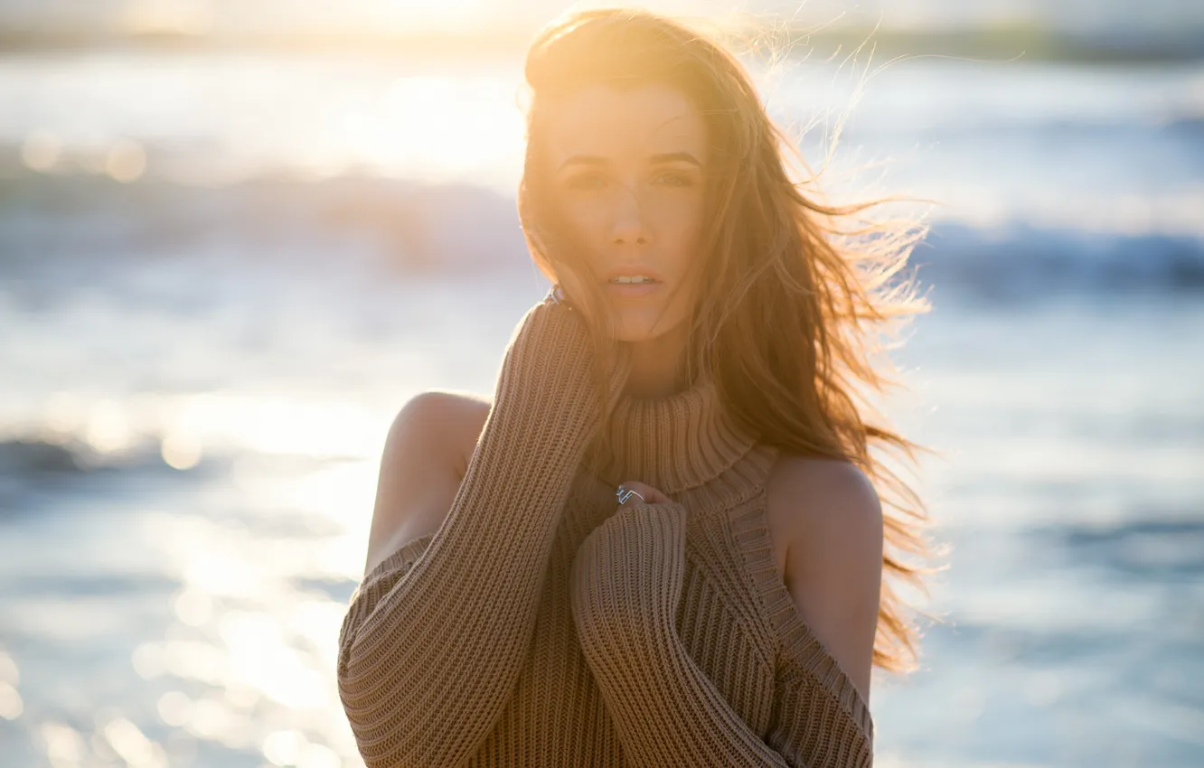 Photo wallpaper face, background, the wind, model, hair, susan