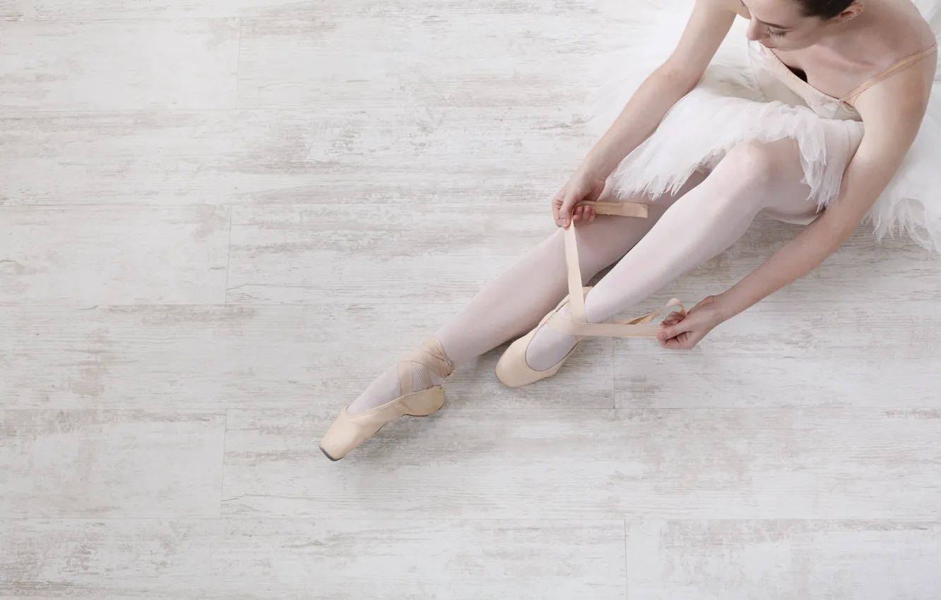 Photo wallpaper legs, dancer, ballet