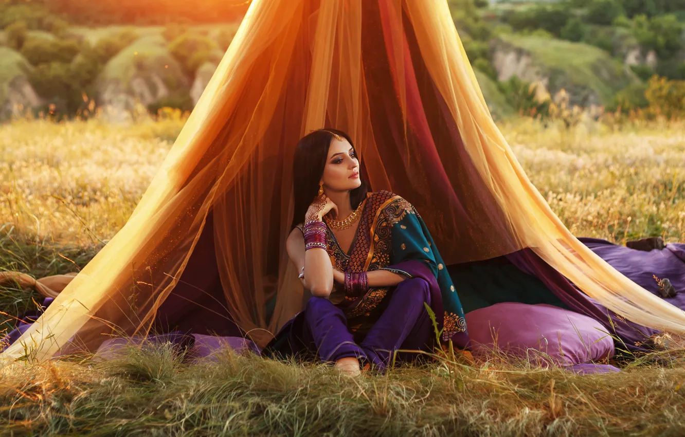 Photo wallpaper field, grass, the sun, decoration, nature, pose, pillow, makeup