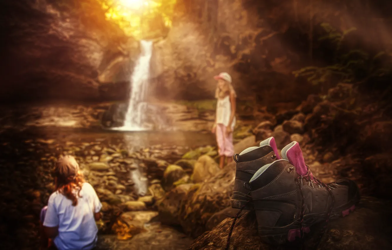 Photo wallpaper children, waterfall, treatment