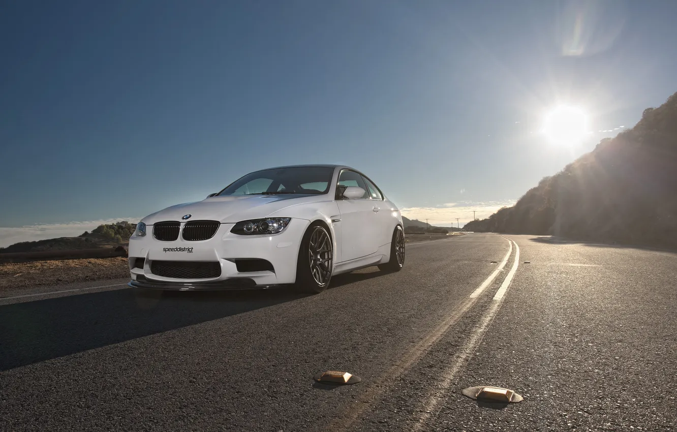 Photo wallpaper white, the sun, BMW, BMW, the front, e92