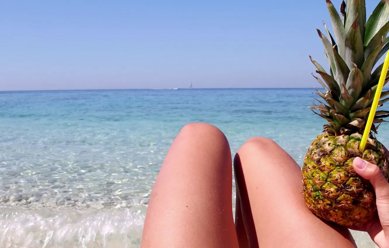 Photo wallpaper sea, beach, summer, girl, tan, tube, pineapple, legs