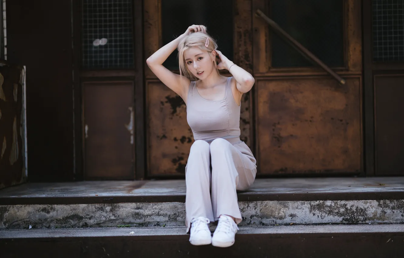 Photo wallpaper look, pose, model, portrait, makeup, Mike, figure, hairstyle